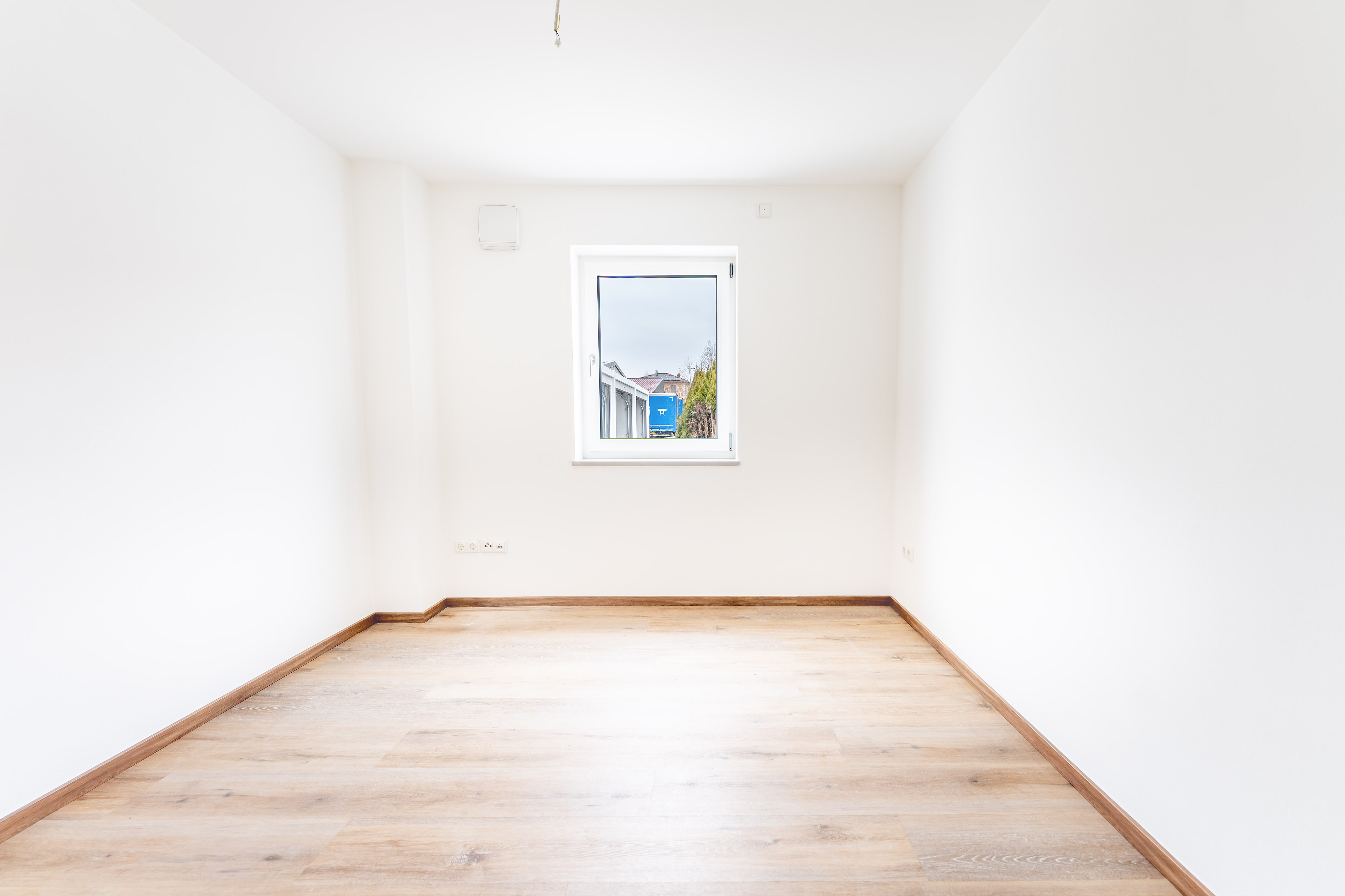 SO206819-HDR-1