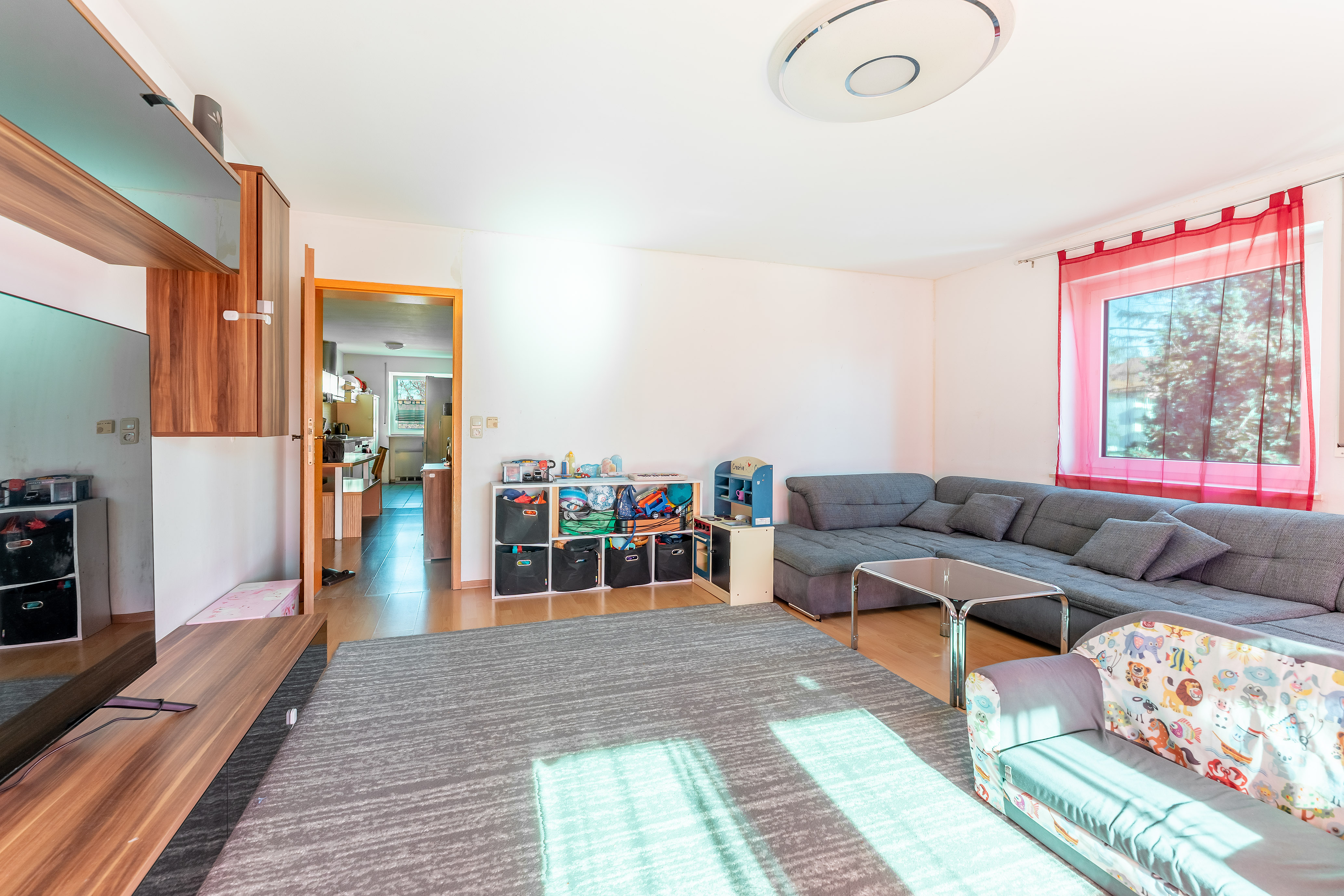 SO208083-HDR-1