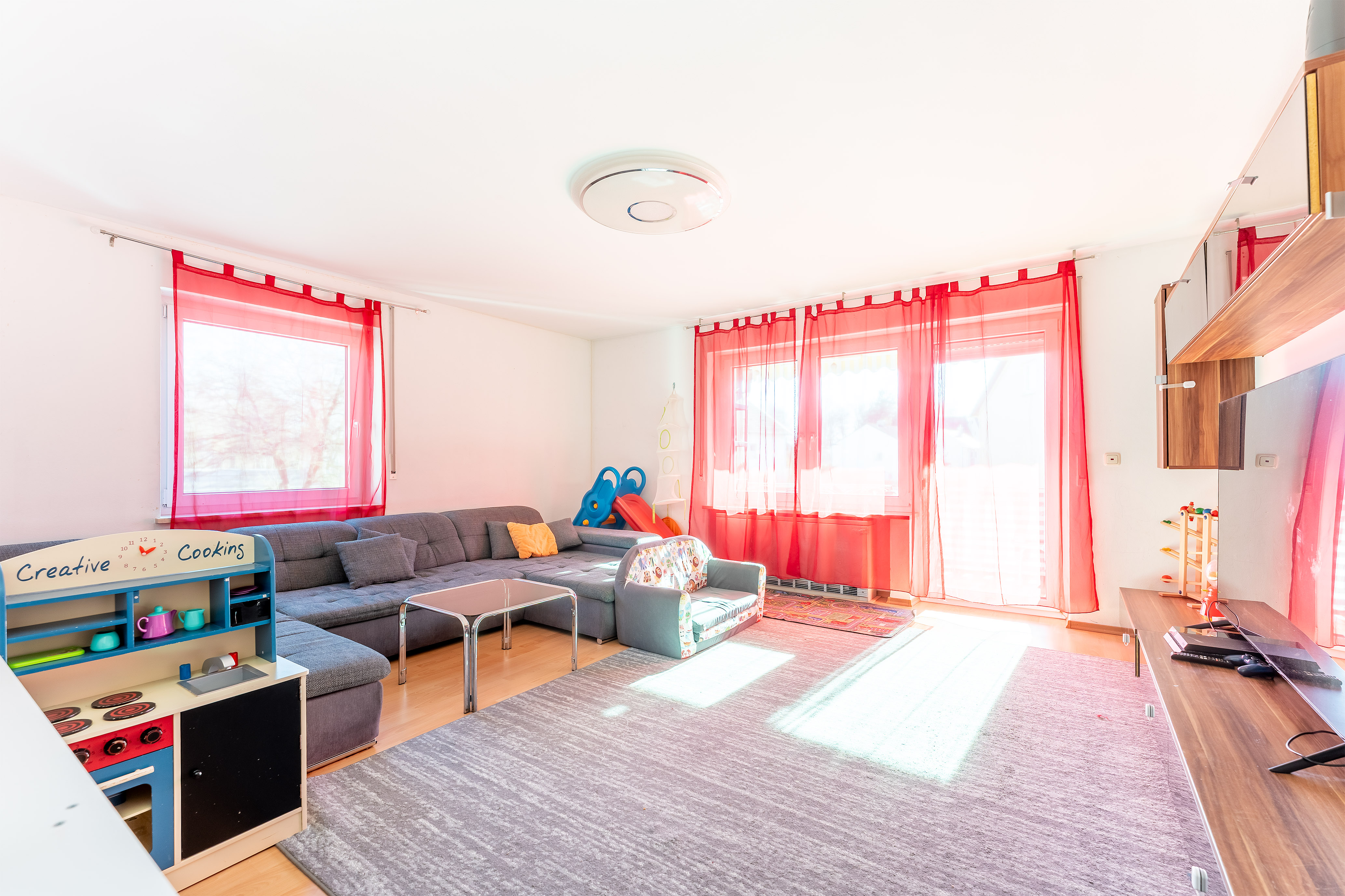 SO208074-HDR-1